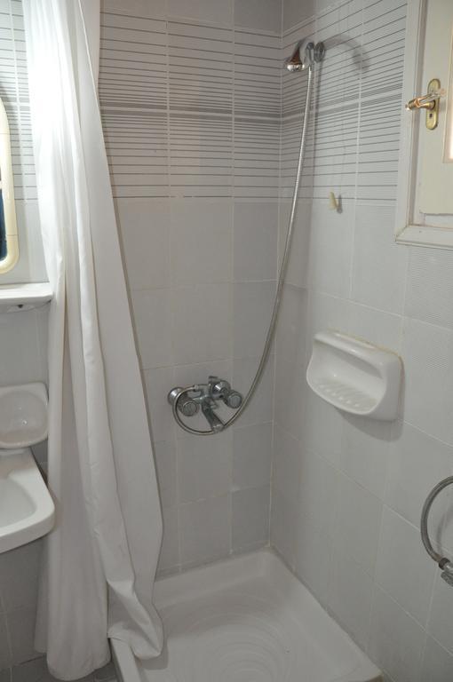 Koskinas Apartments Acharavi  Room photo