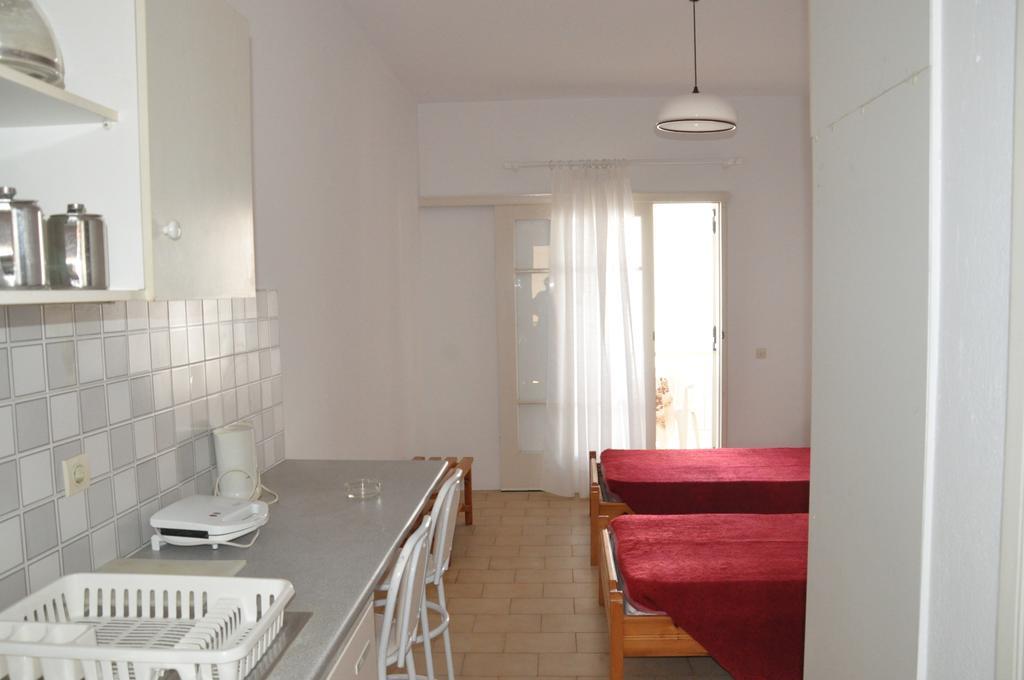 Koskinas Apartments Acharavi  Room photo
